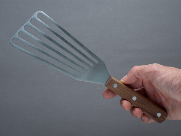 Smithey - Slotted Spatula Fashion