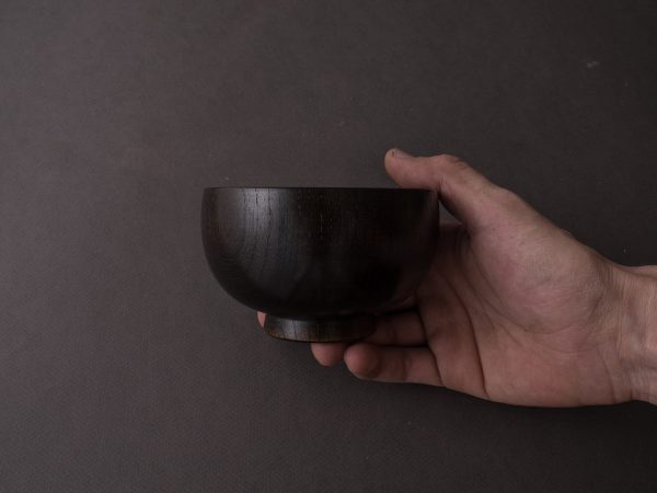 Komon - Yamanaka Shikki - Pedestal Bowl - Medium - Japanese Zelkova - Black Lacquer Online Sale