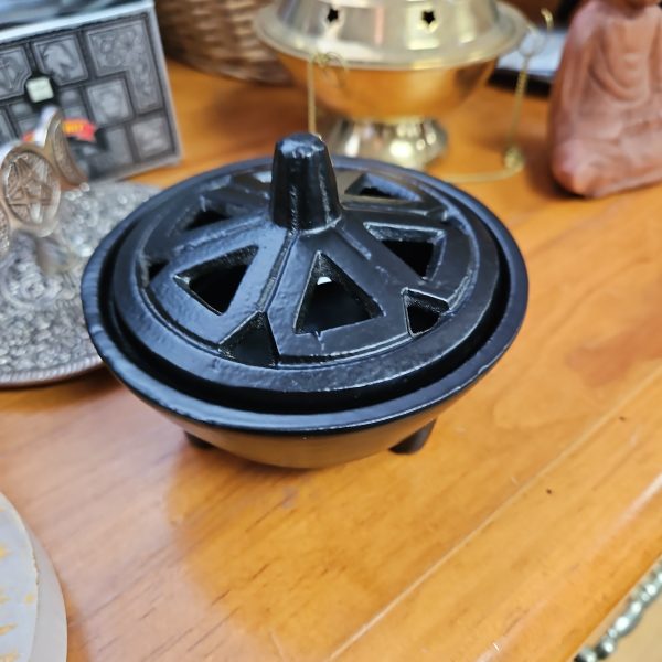 Cast Iron Cauldron Cut Top 4 x 3.3  Supply