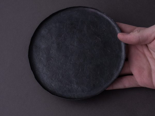 Kanatoko - Hand Forged Iron Plate - Waxed - 145mm on Sale