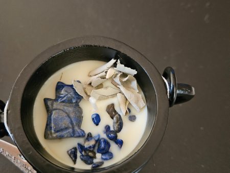 Wisdom - Cauldron Crystal Candle, Lapis Supply