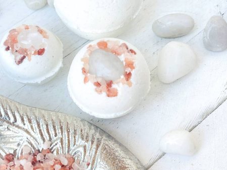 Raven s Nest Quartz Crystal & Pink Himalayan Salt Bath Bomb Set of 3 Online now