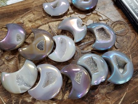 Angel Aura Druzy Agate Puffy Moons Online